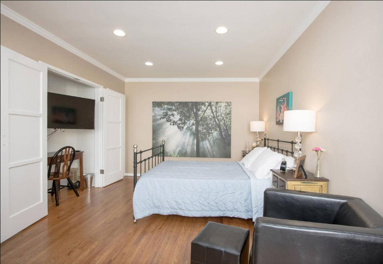 The Burbank Sanctuary - Be Pampered - Full Kitchen Apartment Exterior photo
